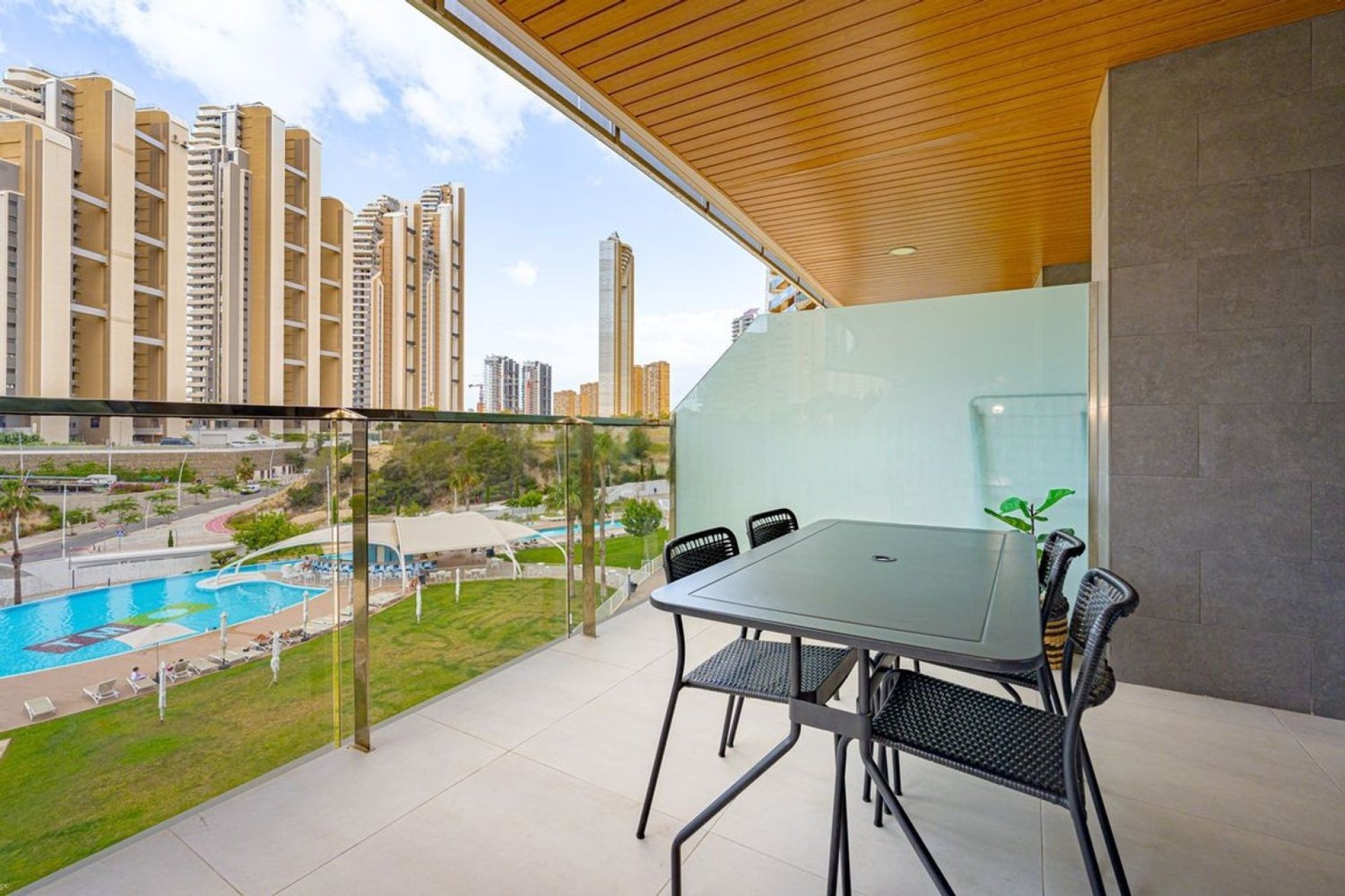 Resale - Apartment - Benidorm
