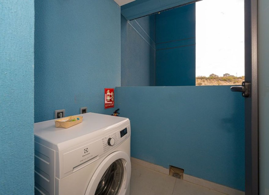 Resale - Apartment - Benidorm