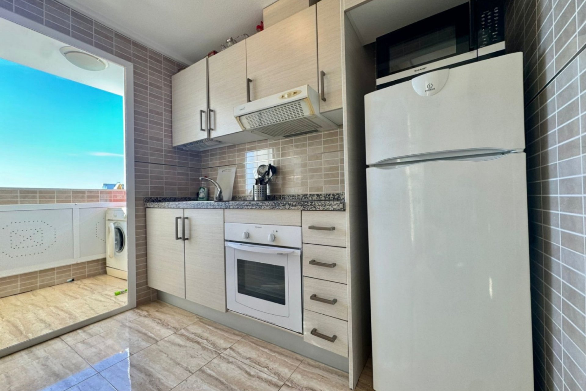 Resale - Apartment - Benidorm