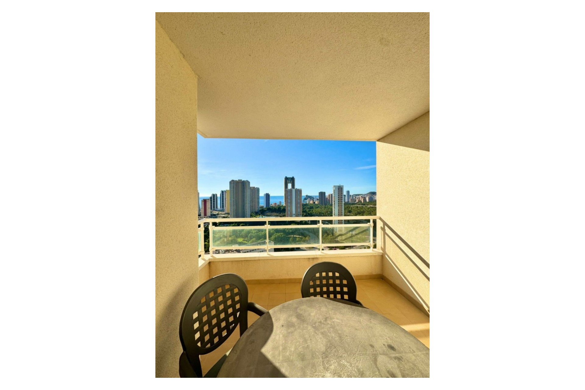 Resale - Apartment - Benidorm