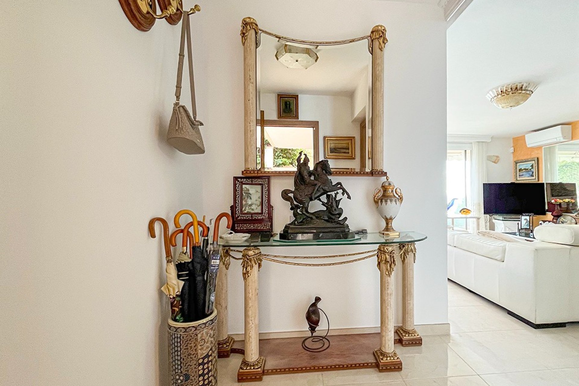 Resale - Apartment - Cala Viñes