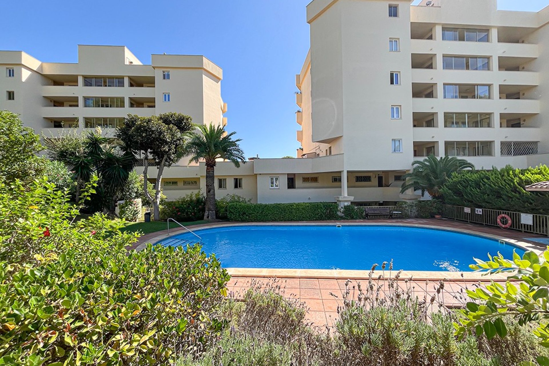Resale - Apartment - Cala Viñes