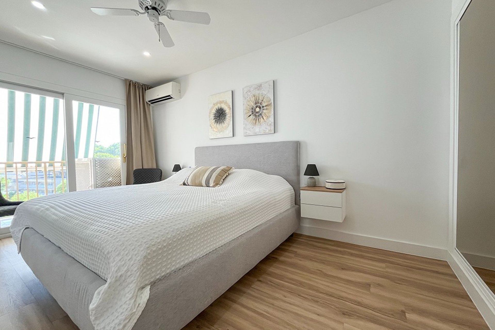 Resale - Apartment - Cala Viñes