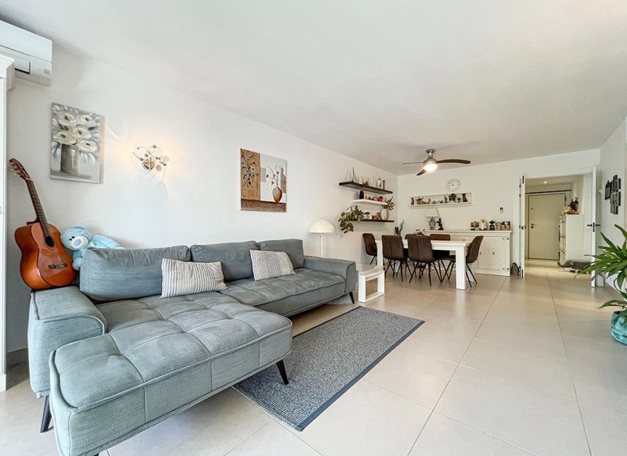 Resale - Apartment - Cala Viñes