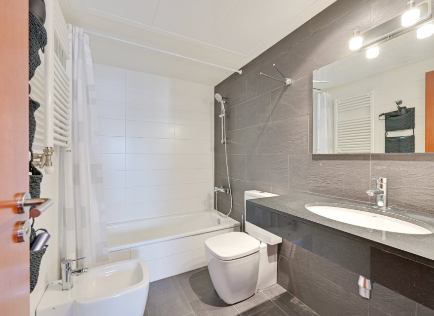 Resale - Apartment - Diagonal Mar