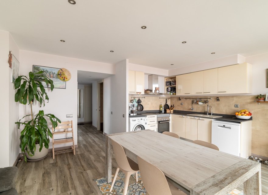 Resale - Apartment - Diagonal Mar