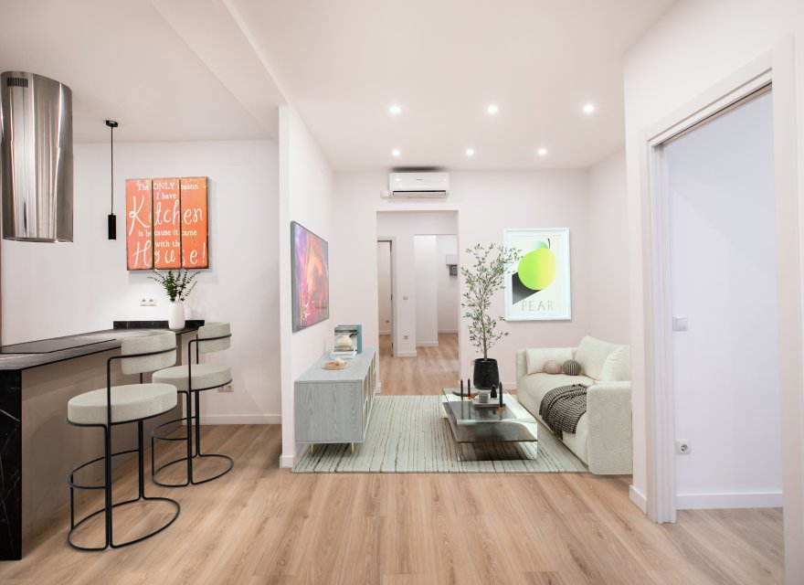 Resale - Apartment - Eixample