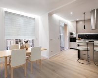 Resale - Apartment - Eixample