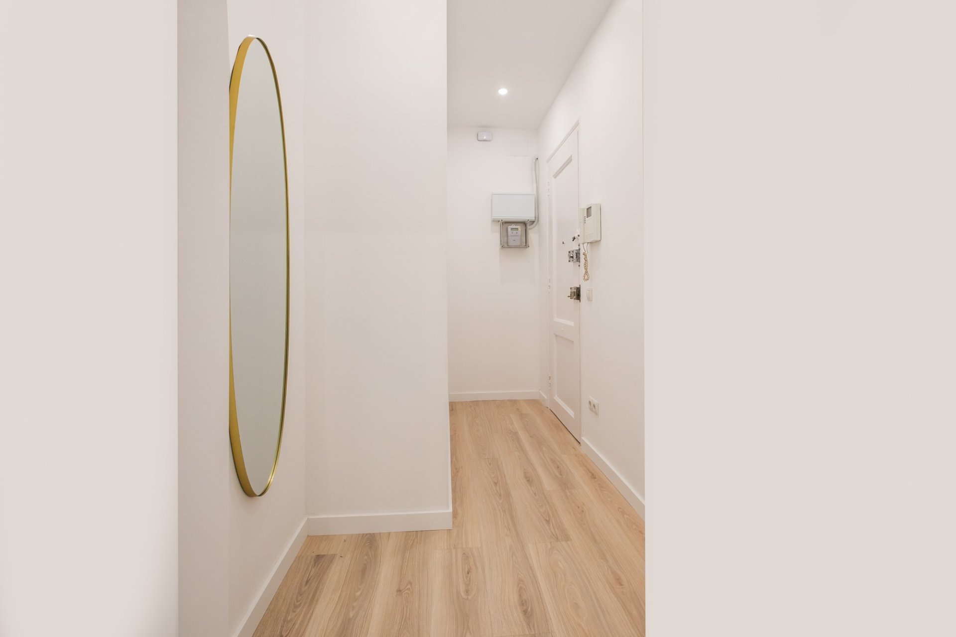 Resale - Apartment - Eixample