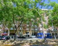 Resale - Apartment - Eixample