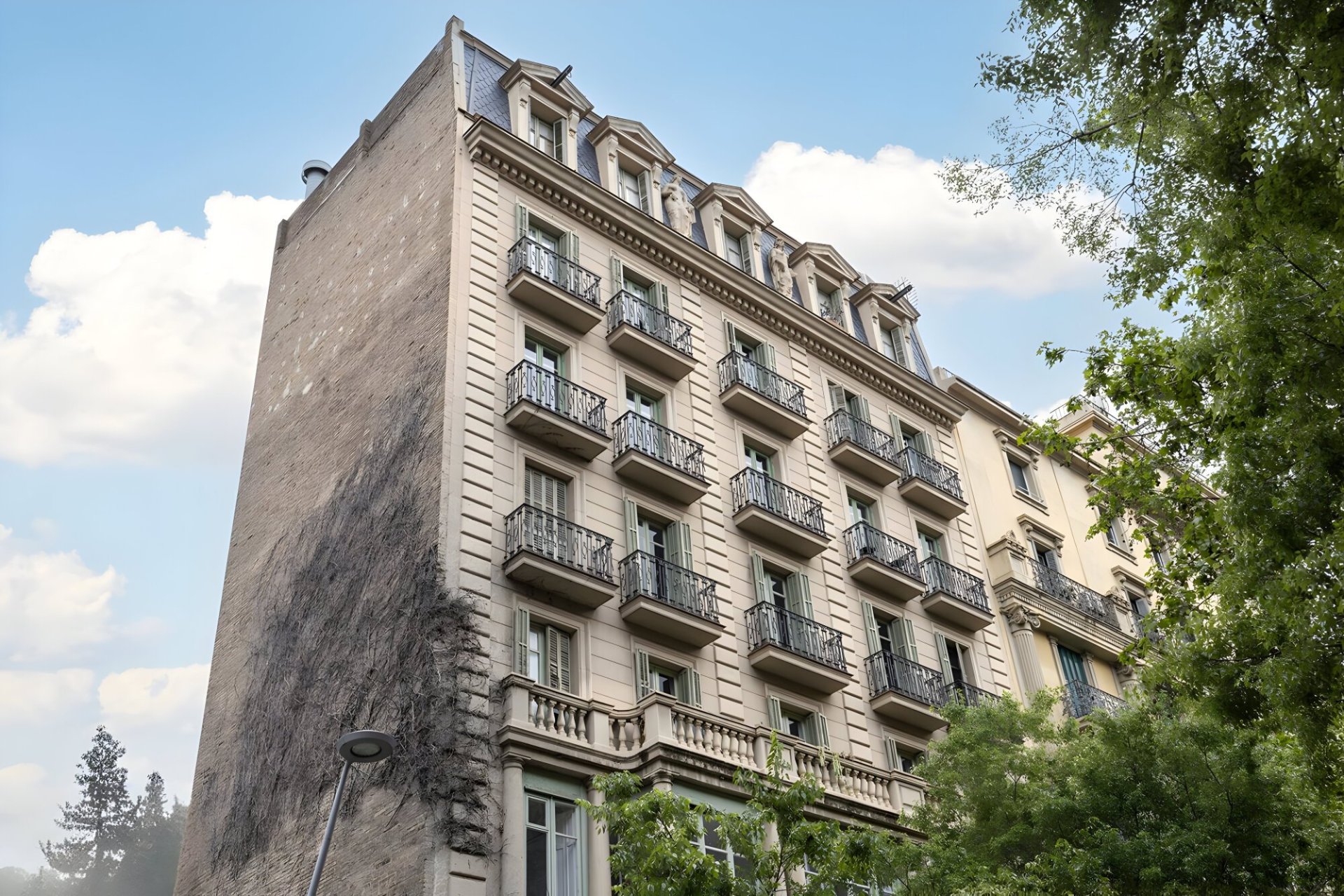 Resale - Apartment - Eixample