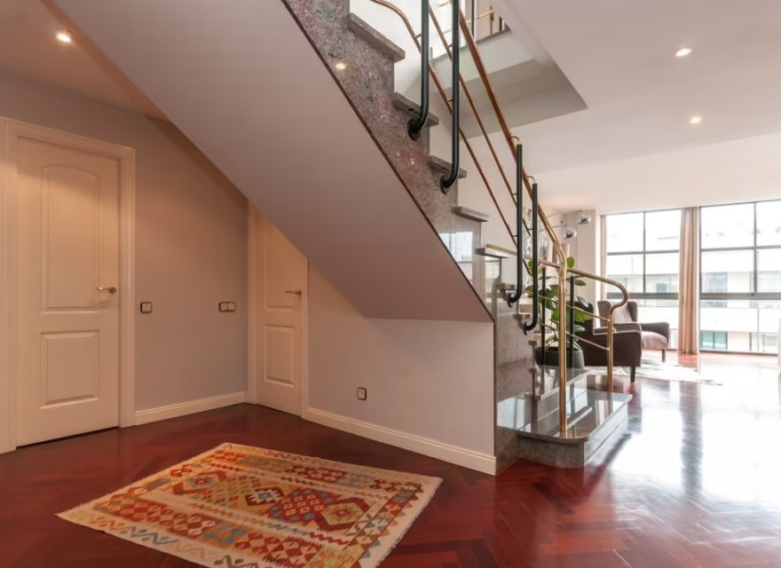 Resale - Apartment - Eixample