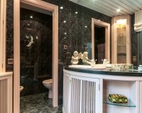 Resale - Apartment - Eixample