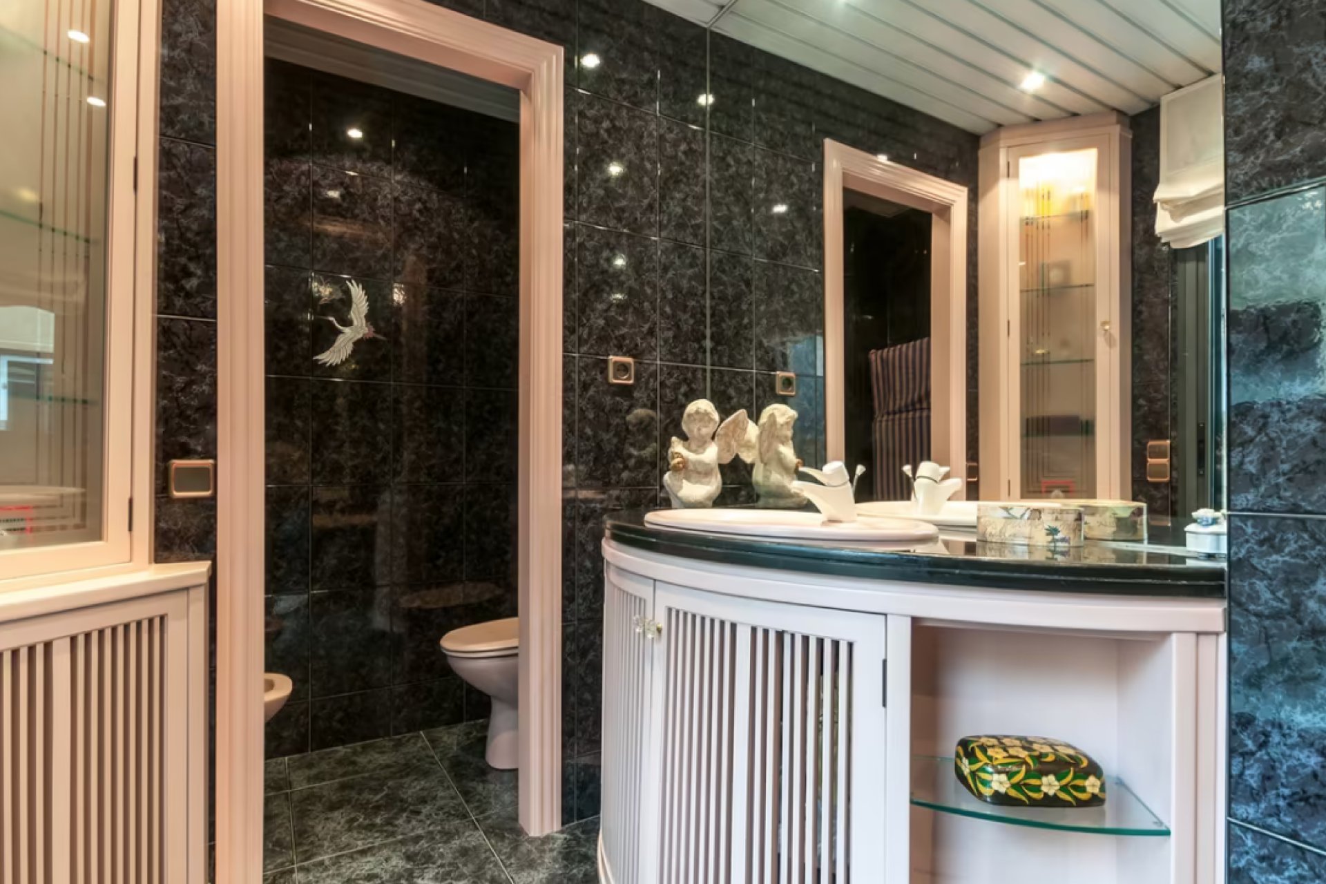 Resale - Apartment - Eixample