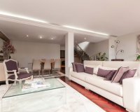 Resale - Apartment - Eixample