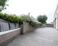 Resale - Apartment - Eixample