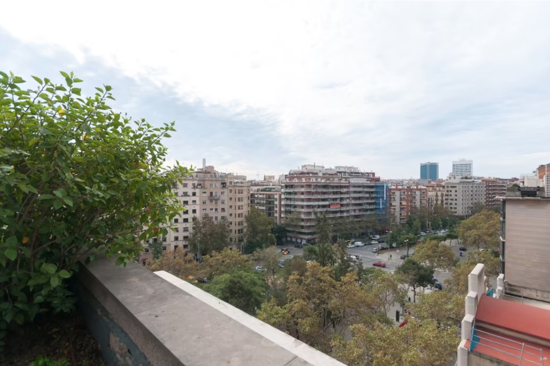 Resale - Apartment - Eixample