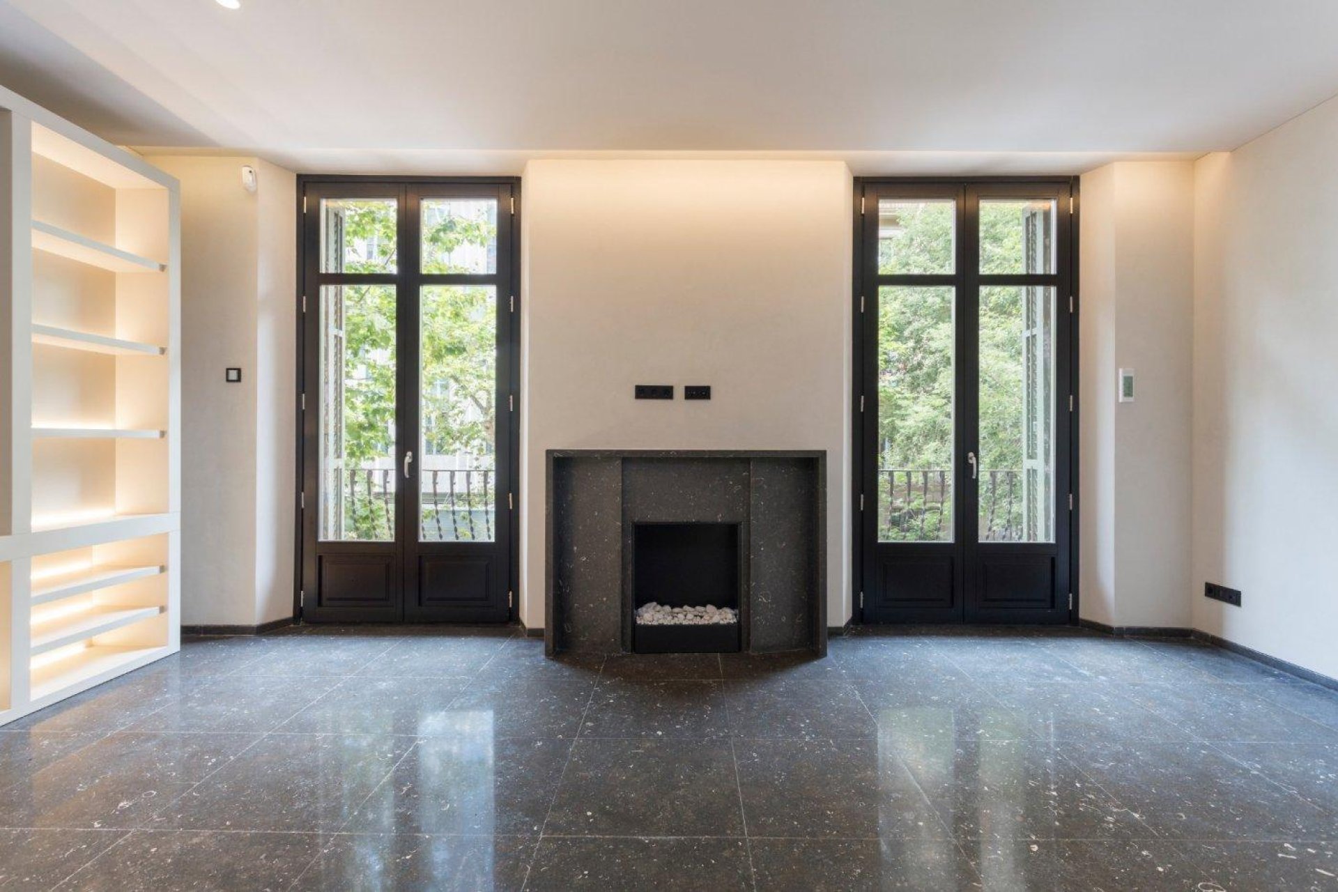Resale - Apartment - Eixample