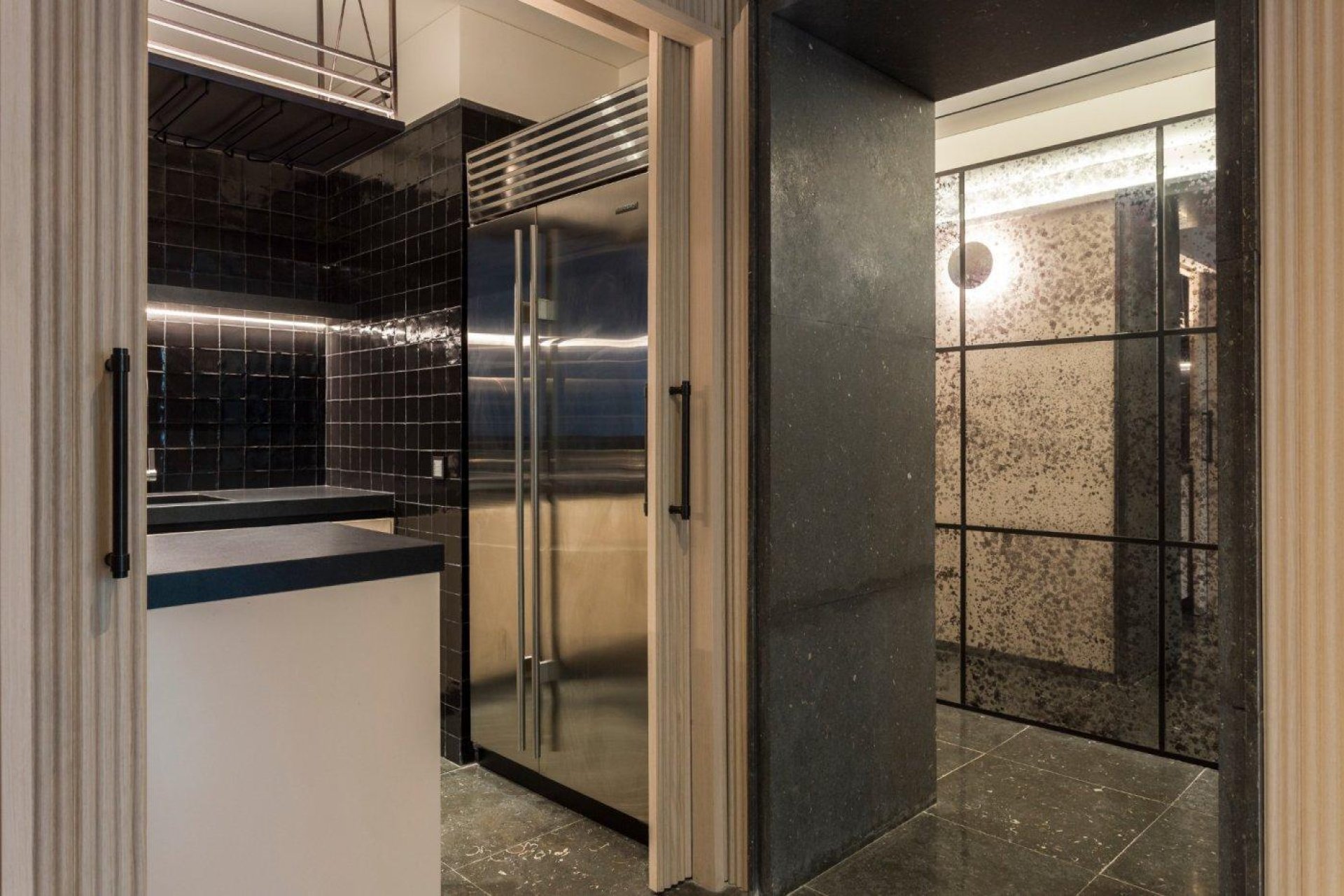 Resale - Apartment - Eixample