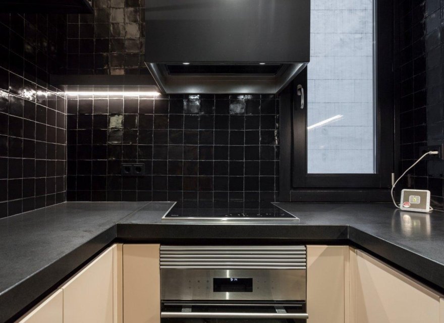 Resale - Apartment - Eixample