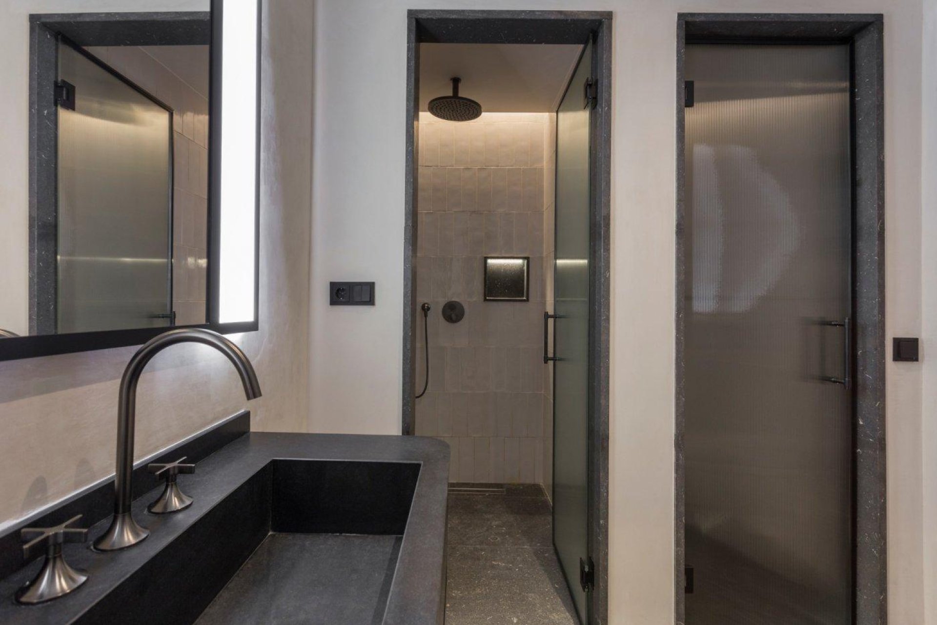 Resale - Apartment - Eixample