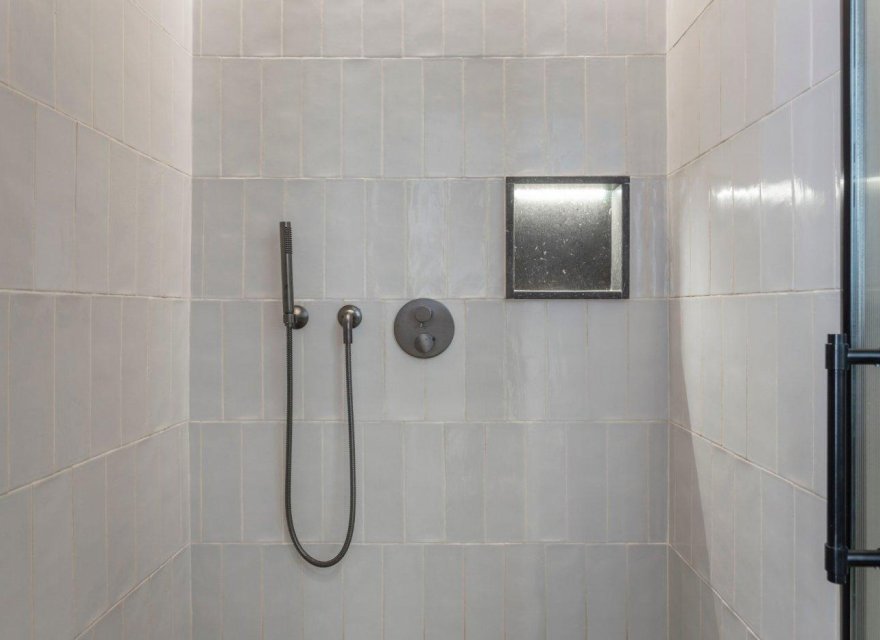 Resale - Apartment - Eixample