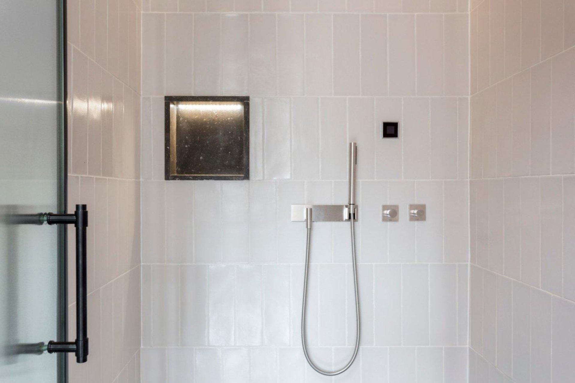 Resale - Apartment - Eixample