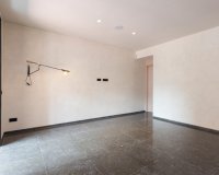 Resale - Apartment - Eixample