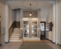 Resale - Apartment - Eixample