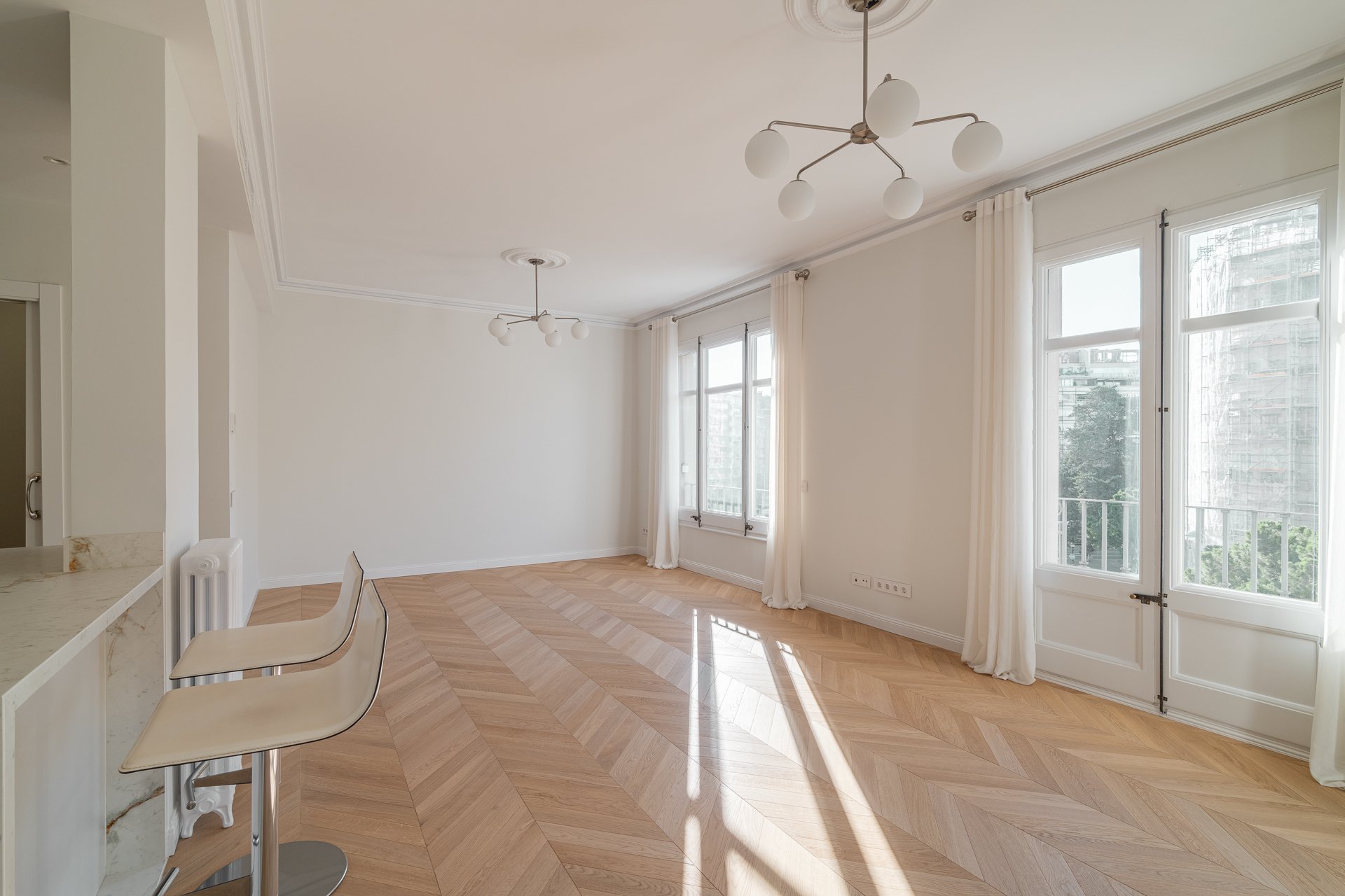 Resale - Apartment - Eixample