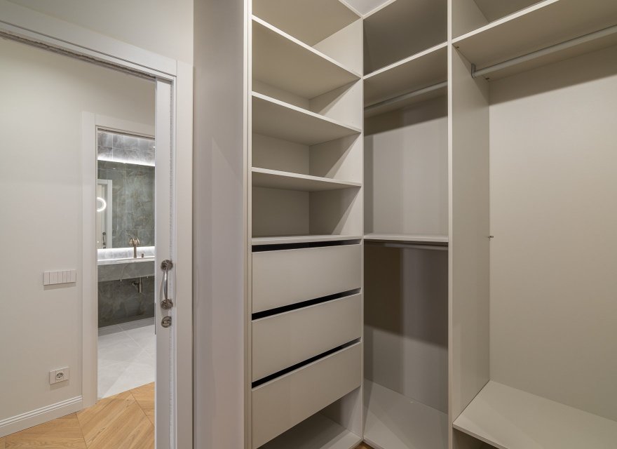 Resale - Apartment - Eixample