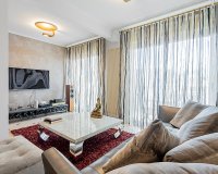 Resale - Apartment - Eixample