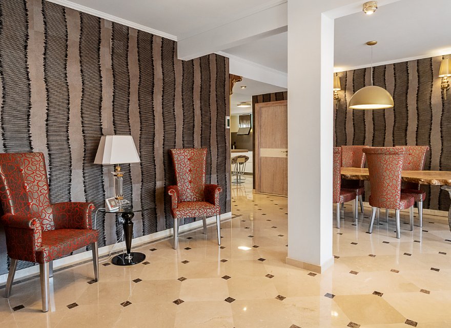 Resale - Apartment - Eixample