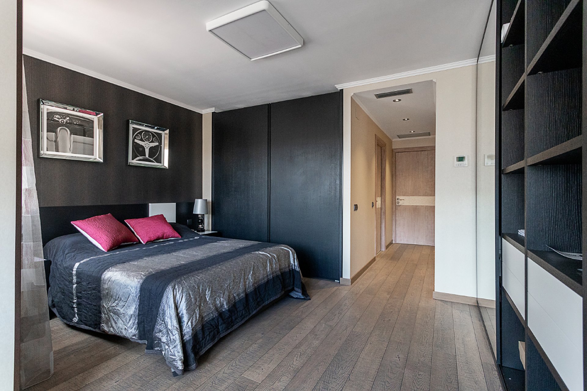 Resale - Apartment - Eixample