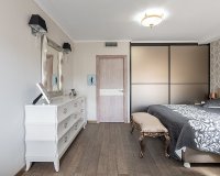 Resale - Apartment - Eixample