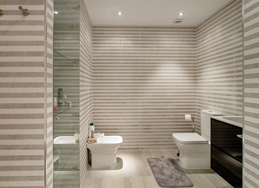 Resale - Apartment - Eixample