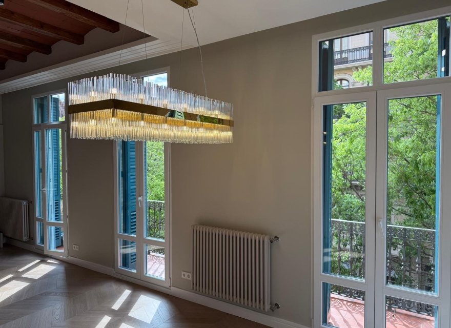 Resale - Apartment - Eixample