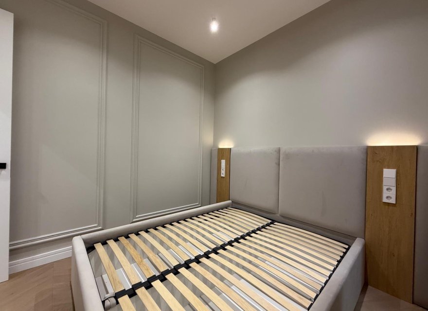 Resale - Apartment - Eixample