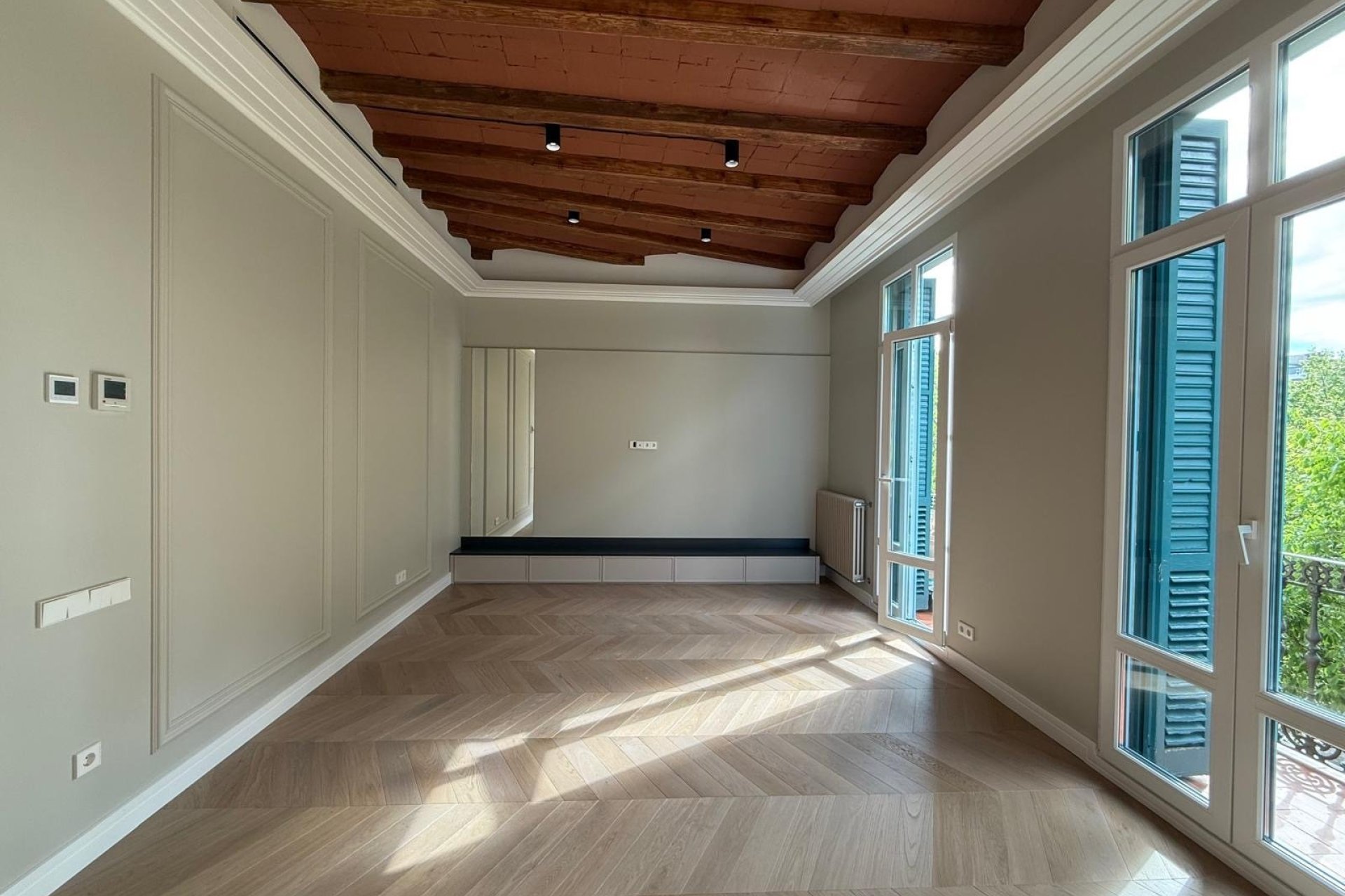 Resale - Apartment - Eixample