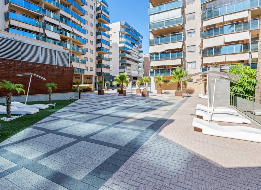 Resale - Apartment - El Campello - El Amerador