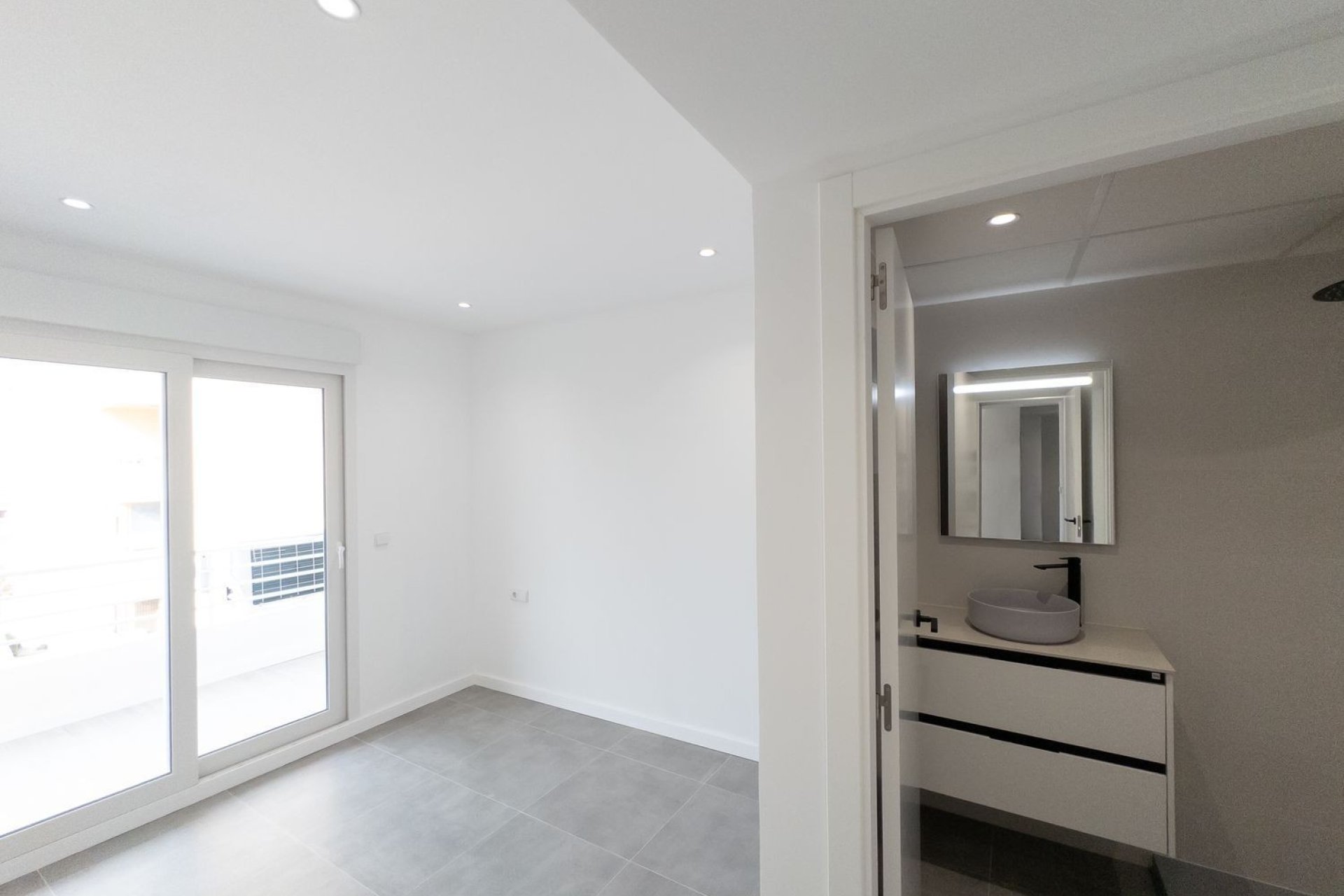 Resale - Apartment - El Campello - Playa Muchavista