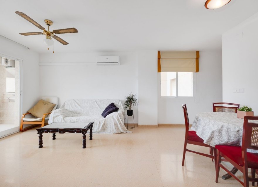 Resale - Apartment - El Campello - Playa Muchavista