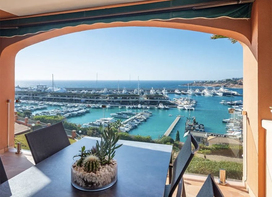 Resale - Apartment - El Toro