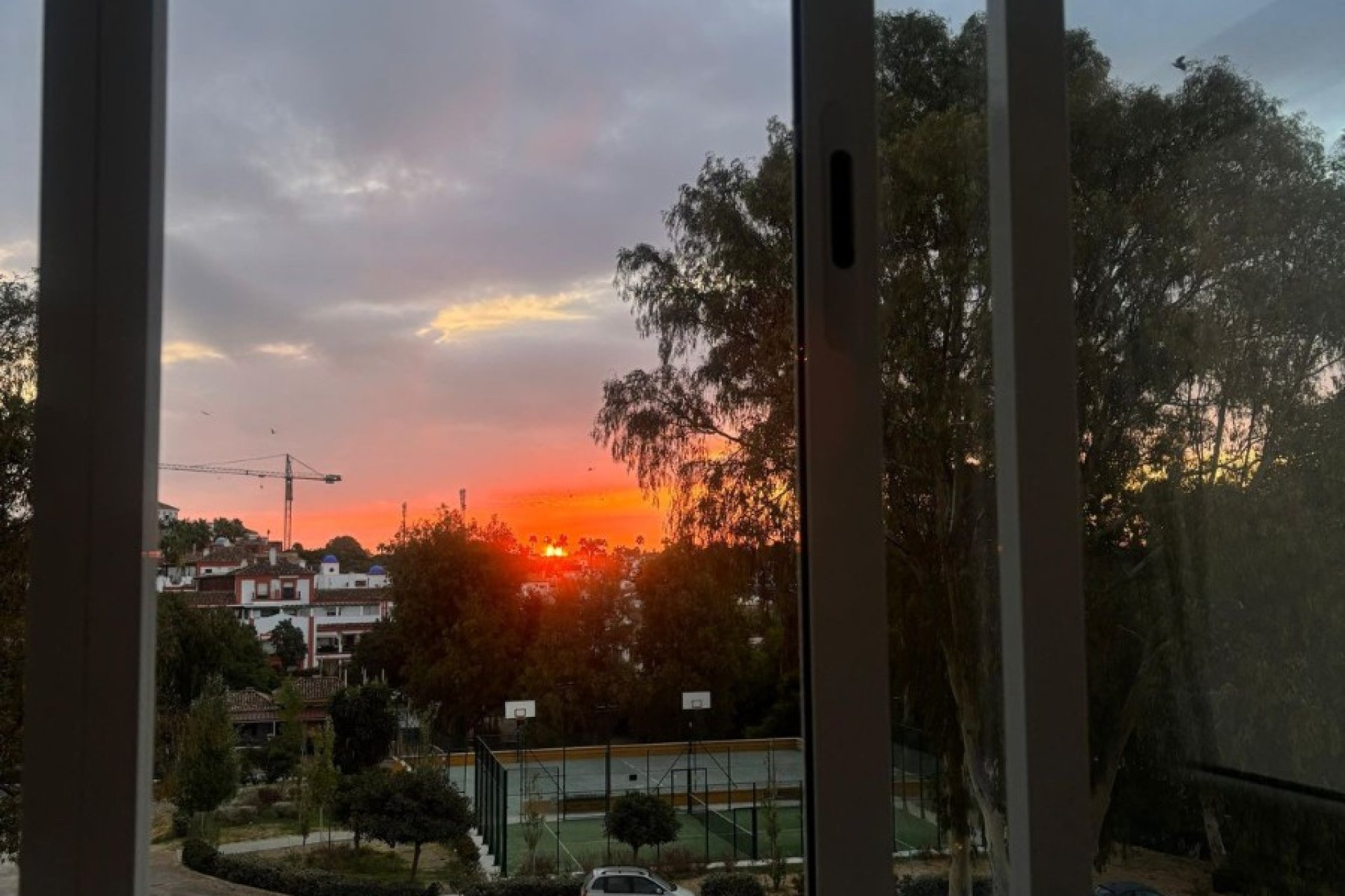 Resale - Apartment - Еstepona - Costa del Sol