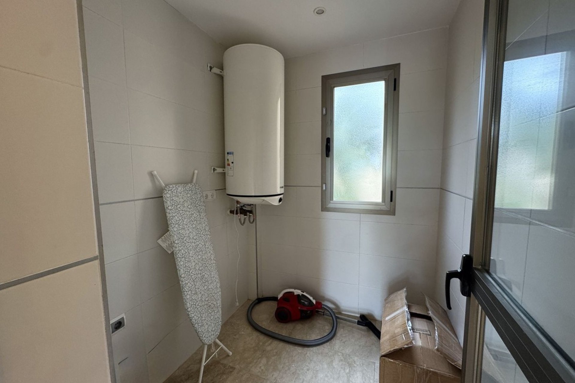 Resale - Apartment - Еstepona - Costa del Sol