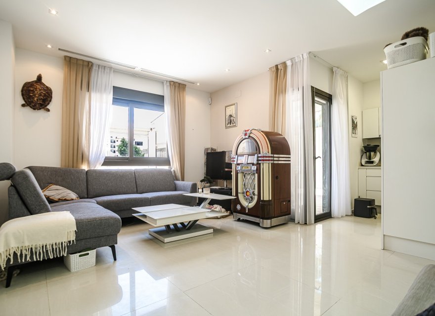 Resale - Apartment - Guardamar del Segura - Costa Blanca