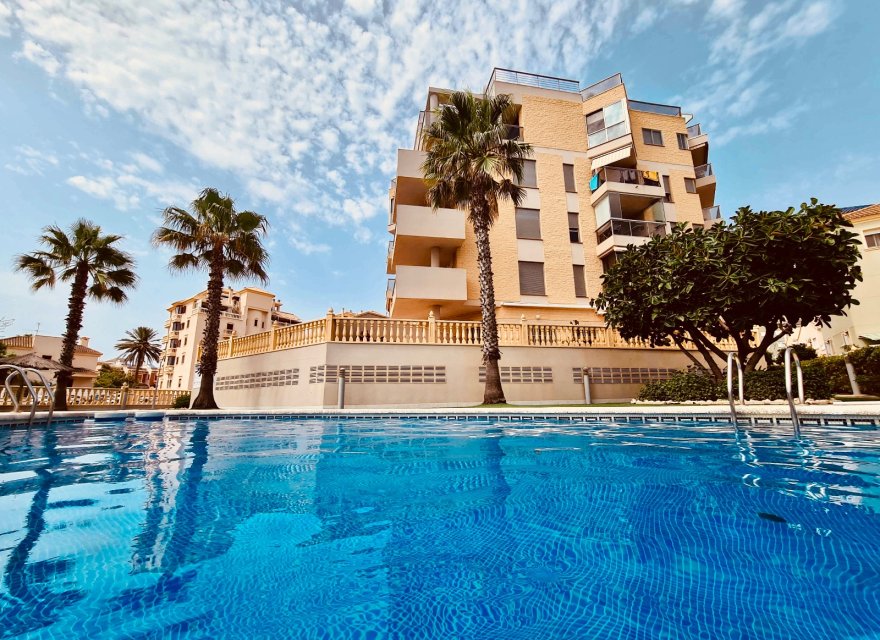 Resale - Apartment - Guardamar del Segura - El Moncayo