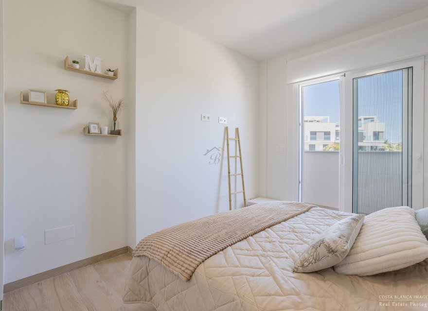 Resale - Apartment - Guardamar del Segura - El Raso