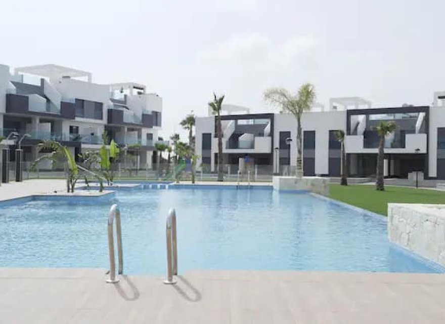 Resale - Apartment - Guardamar del Segura - El Raso