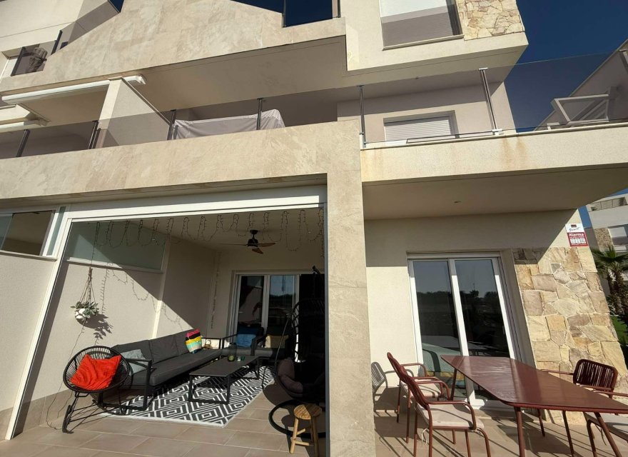 Resale - Apartment - Guardamar del Segura - El Raso